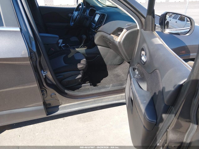 Jeep Cherokee Latitude 2014 1C4PJLCS6EW179126 Image 5