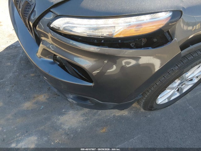 Jeep Cherokee Latitude 2014 1C4PJLCS6EW179126 Image 6