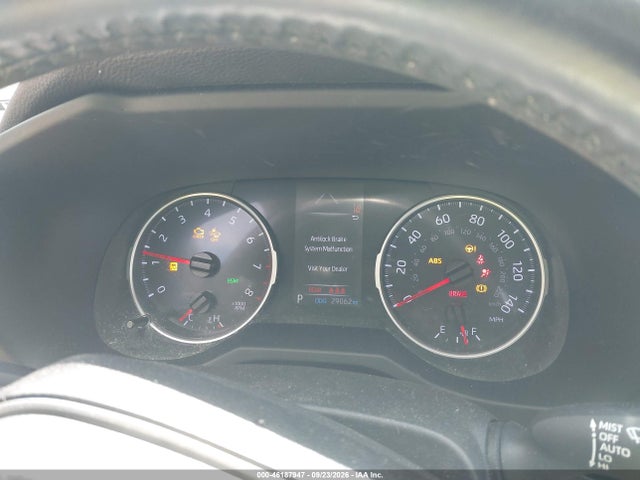 2020 Toyota Rav4 Xle Premium მანქანა იყიდება აუქციონზე, vin: JTMA1RFV8LJ025591, აუქციონის ნომერი: 46187947