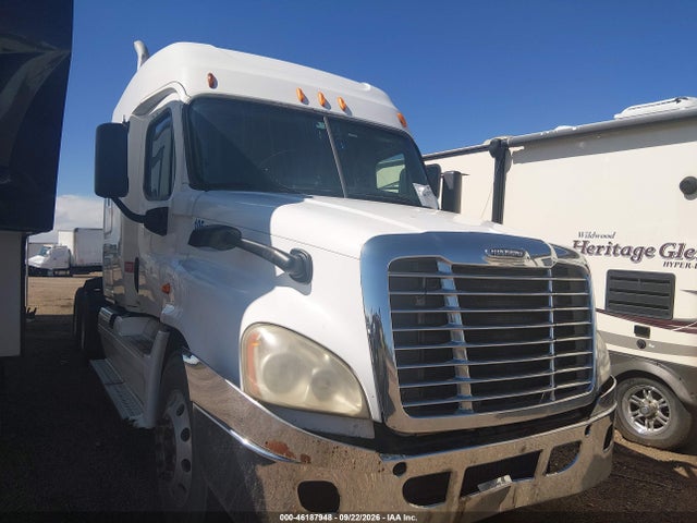 46187948 :رقم المزاد ، 1FUJGLDR4ASAV2565 vin ، 2010 Freightliner Cascadia 125 مزاد بيع