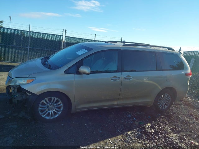 46187957 :رقم المزاد ، 5TDDK3DC6BS003938 vin ، 2011 Toyota Sienna Limited مزاد بيع