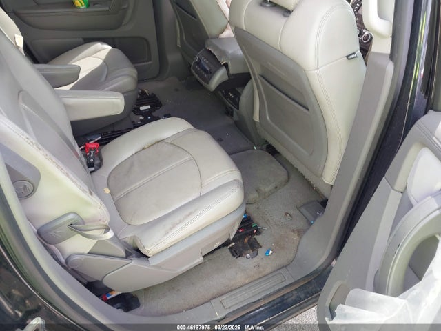 46187975 :رقم المزاد ، 1GNKRHKD0FJ290862 vin ، 2015 Chevrolet Traverse 2lt مزاد بيع