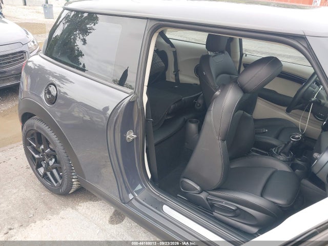 Продаж на аукціоні авто 2014 Mini Hardtop Cooper S, vin: WMWXM7C5XET986269, номер лоту: 46188013