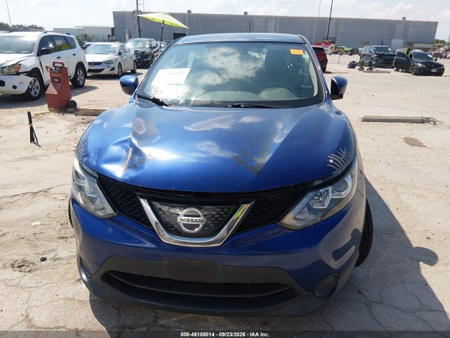 JN1BJ1CP9JW152932 Nissan Rogue Sport S