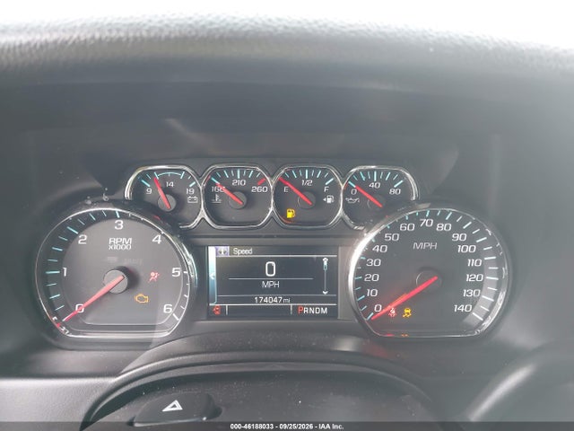46188033 :رقم المزاد ، 1GNSKJKC4FR148826 vin ، 2015 Chevrolet Suburban Lt مزاد بيع
