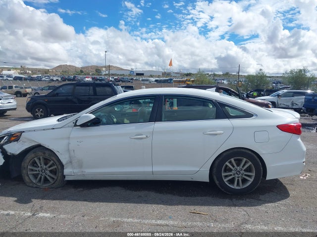 Hyundai SONATA SE 2015 5NPE24AF1FH018836 Image 15