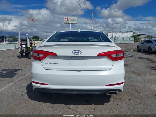 Hyundai SONATA SE 2015 5NPE24AF1FH018836 Image 17