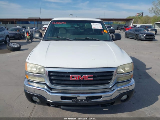 46188095 :رقم المزاد ، 1GTEC19T35Z350158 vin ، 2005 Gmc Sierra 1500 Sle مزاد بيع
