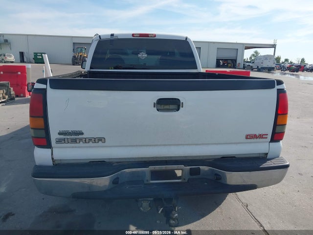 46188095 :رقم المزاد ، 1GTEC19T35Z350158 vin ، 2005 Gmc Sierra 1500 Sle مزاد بيع
