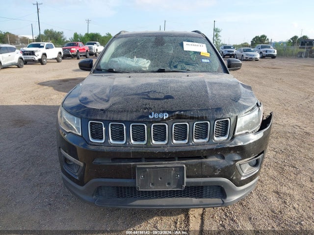 46188142 :رقم المزاد ، 3C4NJCBB8JT235432 vin ، 2018 Jeep Compass Latitude Fwd مزاد بيع