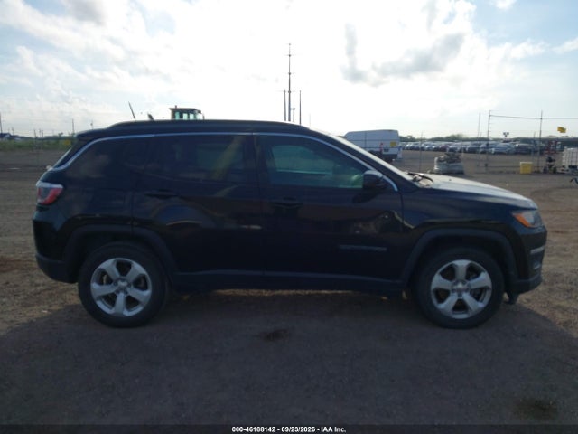 46188142 :رقم المزاد ، 3C4NJCBB8JT235432 vin ، 2018 Jeep Compass Latitude Fwd مزاد بيع