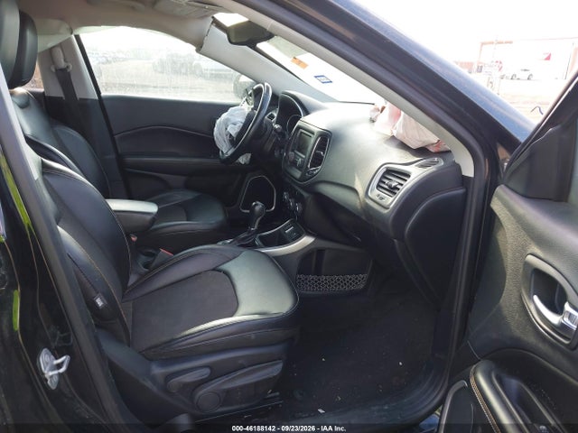 46188142 :رقم المزاد ، 3C4NJCBB8JT235432 vin ، 2018 Jeep Compass Latitude Fwd مزاد بيع