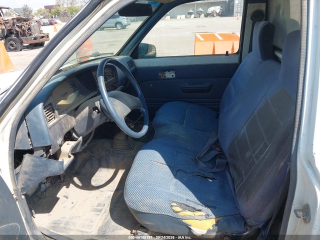 Продажа на аукционе авто 1991 Toyota Pickup 1/2 Ton Short Wheelbase, vin: JT4RN81A2M0064948, номер лота: 46188197