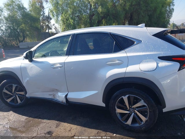 Lexus NX 300 2020 JTJDARBZ1L5012466 Image 13