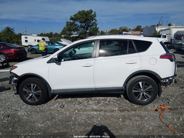 2017 Toyota Rav4 Xle მანქანა იყიდება აუქციონზე, vin: 2T3RFREV4HW650956, აუქციონის ნომერი: 46188242