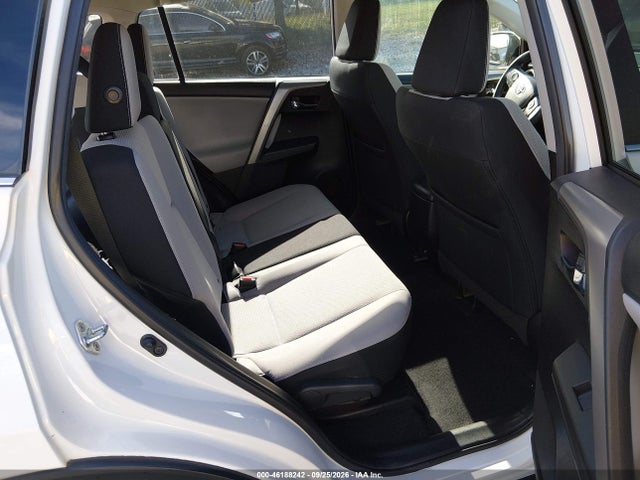 2017 Toyota Rav4 Xle მანქანა იყიდება აუქციონზე, vin: 2T3RFREV4HW650956, აუქციონის ნომერი: 46188242