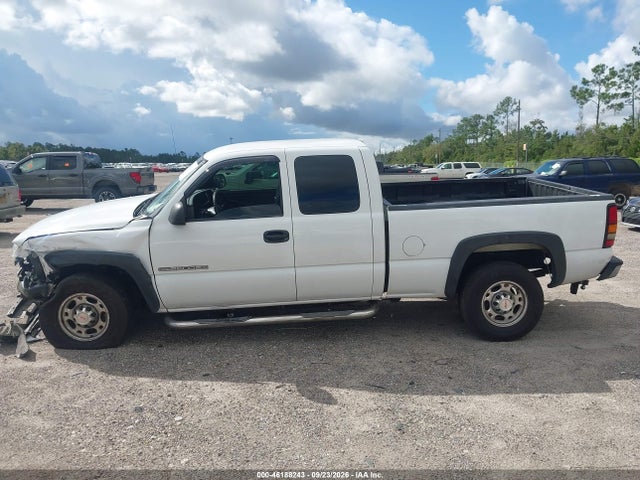 46188243 :رقم المزاد ، 1GTHC29U05E292366 vin ، 2005 Gmc Sierra 2500hd Work Truck مزاد بيع