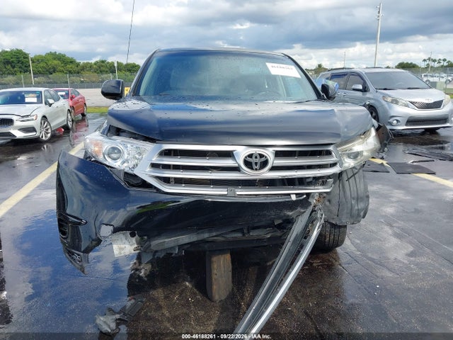 Продажа на аукционе авто 2012 Toyota Highlander Base V6, vin: 5TDBK3EH5CS130070, номер лота: 46188261