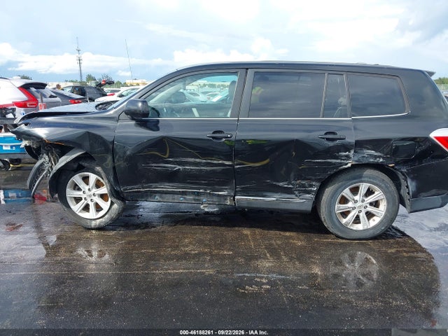 Продажа на аукционе авто 2012 Toyota Highlander Base V6, vin: 5TDBK3EH5CS130070, номер лота: 46188261