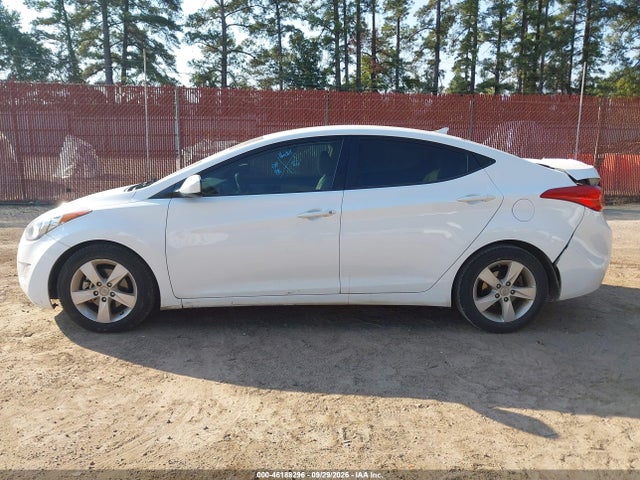 2013 Hyundai Elantra Gls მანქანა იყიდება აუქციონზე, vin: 5NPDH4AE2DH285885, აუქციონის ნომერი: 46188296