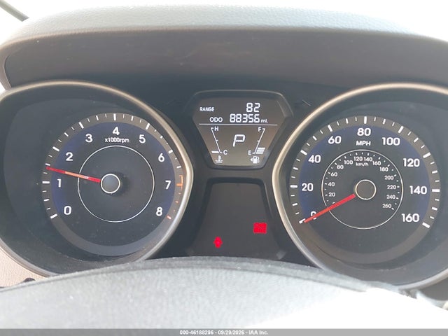 2013 Hyundai Elantra Gls მანქანა იყიდება აუქციონზე, vin: 5NPDH4AE2DH285885, აუქციონის ნომერი: 46188296