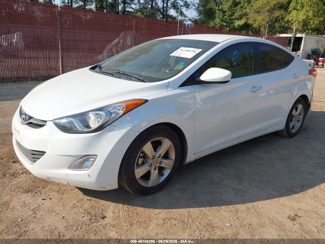 2013 Hyundai Elantra Gls მანქანა იყიდება აუქციონზე, vin: 5NPDH4AE2DH285885, აუქციონის ნომერი: 46188296