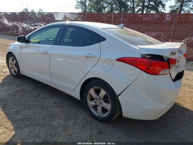 2013 Hyundai Elantra Gls მანქანა იყიდება აუქციონზე, vin: 5NPDH4AE2DH285885, აუქციონის ნომერი: 46188296