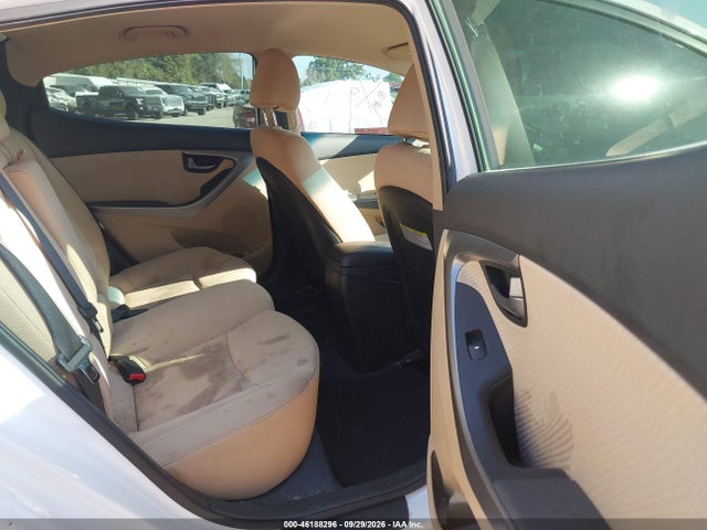2013 Hyundai Elantra Gls მანქანა იყიდება აუქციონზე, vin: 5NPDH4AE2DH285885, აუქციონის ნომერი: 46188296