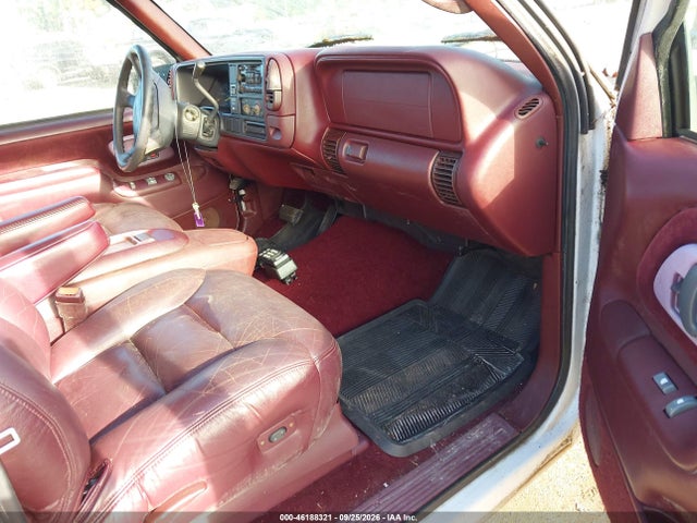 Продаж на аукціоні авто 1997 Gmc Sierra 1500 Sl Wideside, vin: 2GTEC19R6V1501233, номер лоту: 46188321