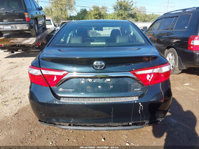 46188408 :رقم المزاد ، 4T1BF1FK0GU230593 vin ، 2016 Toyota Camry Se مزاد بيع