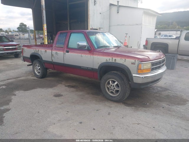 1996 Dodge Dakota მანქანა იყიდება აუქციონზე, vin: 1B7GG23X7TS538458, აუქციონის ნომერი: 46188435
