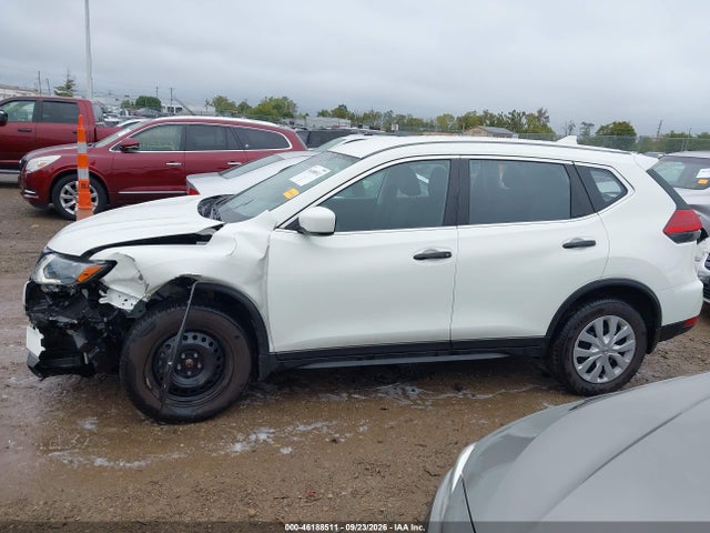 Продажа на аукционе авто 2017 Nissan Rogue S, vin: JN8AT2MVXHW020623, номер лота: 46188511