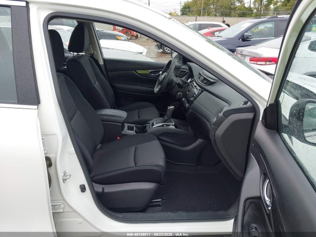 Продажа на аукционе авто 2017 Nissan Rogue S, vin: JN8AT2MVXHW020623, номер лота: 46188511