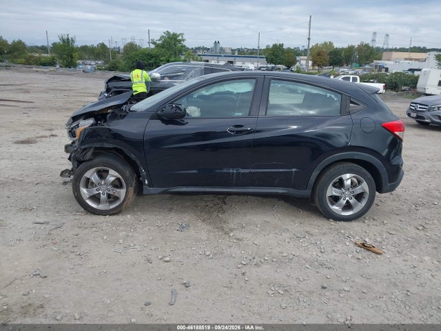 2020 Honda Hr-v Awd Lx მანქანა იყიდება აუქციონზე, vin: 3CZRU6H31LM731173, აუქციონის ნომერი: 46188519