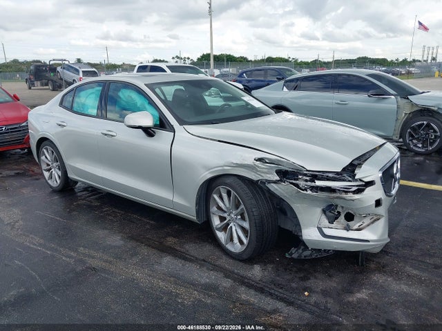 Aukcja sprzedaży 2020 Volvo S60 T5 Momentum, vin: 7JR102FK8LG065202, numer aukcji: 46188530