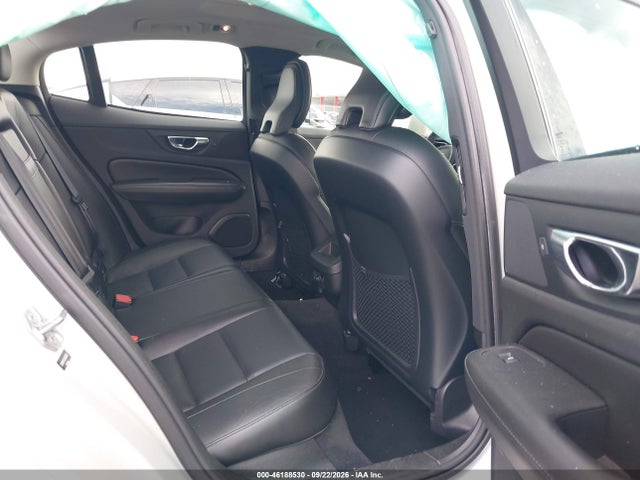 46188530 :رقم المزاد ، 7JR102FK8LG065202 vin ، 2020 Volvo S60 T5 Momentum مزاد بيع