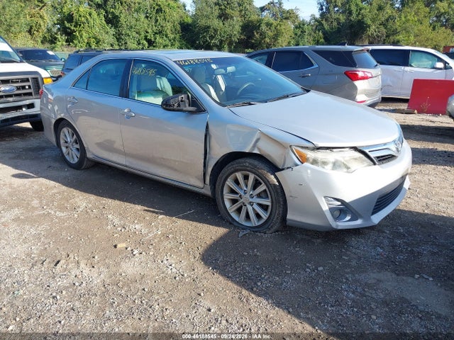 46188545 :رقم المزاد ، 4T1BF1FK5EU442841 vin ، 2014 Toyota Camry Xle مزاد بيع
