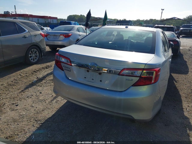 46188545 :رقم المزاد ، 4T1BF1FK5EU442841 vin ، 2014 Toyota Camry Xle مزاد بيع