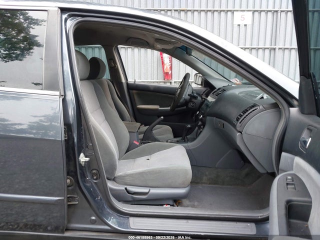 46188563 :رقم المزاد ، 1HGCM56304A018418 vin ، 2004 Honda Accord 2.4 Lx مزاد بيع