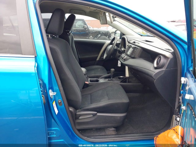 46188576 :رقم المزاد ، 2T3BFREV5JW843754 vin ، 2018 Toyota Rav4 Le مزاد بيع