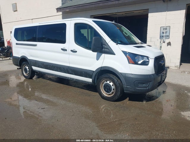 46188685 :رقم المزاد ، 1FBAX2Y81NKA45552 vin ، 2022 Ford Transit-350 Passenger Van Xl مزاد بيع