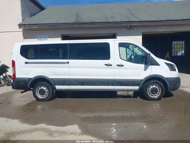 46188685 :رقم المزاد ، 1FBAX2Y81NKA45552 vin ، 2022 Ford Transit-350 Passenger Van Xl مزاد بيع
