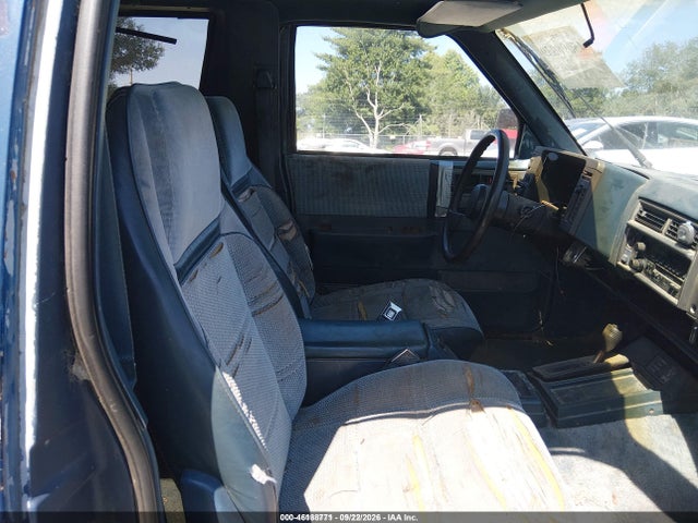 1989 Chevrolet Blazer S10 მანქანა იყიდება აუქციონზე, vin: 1GNCT18Z8K8249655, აუქციონის ნომერი: 46188771