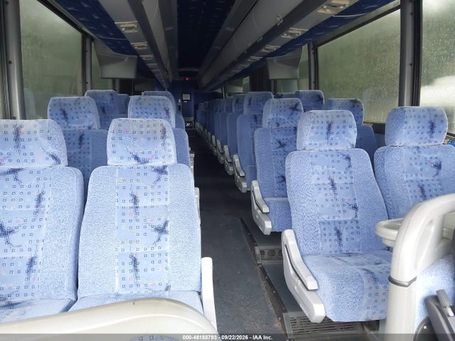 46188793 :رقم المزاد ، 2MG3JMHA8BW065743 vin ، 2011 Motor Coach Industries Transit Bus مزاد بيع