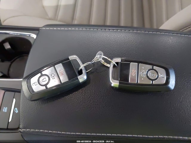 Продажа на аукционе авто 2018 Ford Fusion Hybrid S, vin: 3FA6P0UU5JR273753, номер лота: 46188834