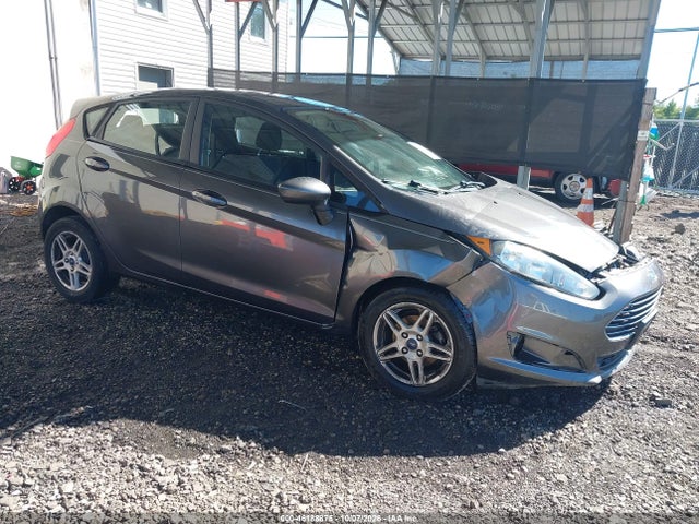 46188875 :رقم المزاد ، 3FADP4EJ4HM149550 vin ، 2017 Ford Fiesta Se مزاد بيع