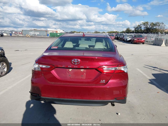 46188945 :رقم المزاد ، 4T1C11BKXLU017251 vin ، 2020 Toyota Camry Le Awd مزاد بيع