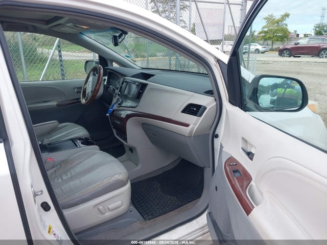 Aukcja sprzedaży 2011 Toyota Sienna Limited, vin: 5TDDK3DC3BS013231, numer aukcji: 46188948