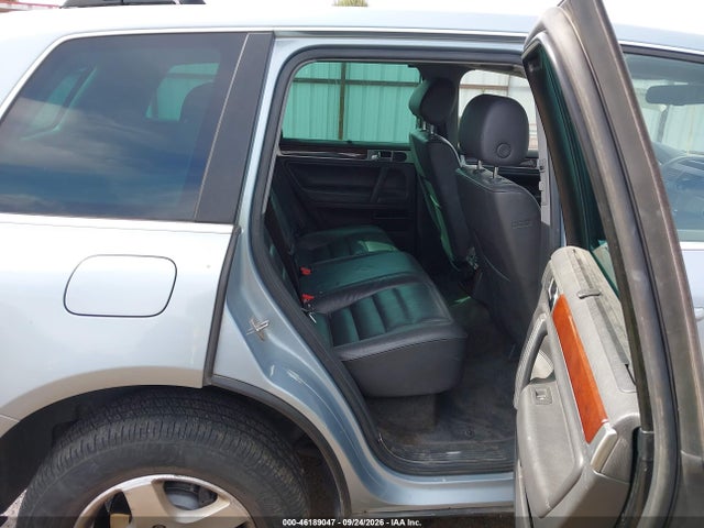 46189047 :رقم المزاد ، WVGBG77L45D015870 vin ، 2005 Volkswagen Touareg V6 مزاد بيع