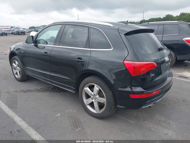 2011 Audi Q5 3.2 Premium Plus მანქანა იყიდება აუქციონზე, vin: WA1WKAFP8BA044883, აუქციონის ნომერი: 46189059
